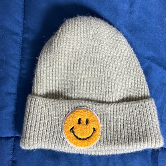 Light Green Smiley Face Beanie | 100% Cotton | Fun & Cozy Vibes - Picture 1 of 3